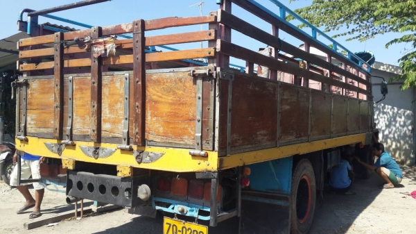 หกล้อ อีซูซึ FTR11L165ห้างแท้ ยาง900 ช่วงยาว 6.50ม สภาพดีหัวบางเดิมพร้อมใช้ ทะเบียนพร้อมโน