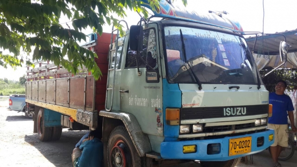 หกล้อ อีซูซึ FTR11L165ห้างแท้ ยาง900 ช่วงยาว 6.50ม สภาพดีหัวบางเดิมพร้อมใช้ ทะเบียนพร้อมโน