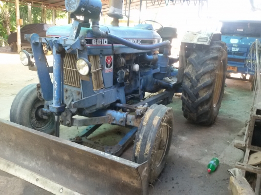 ขายรถไถฟอร์ด6610 เครื่องสี่สูบเสื่อลาย  สวยๆเดิมๆ พร้อมไช้งาน  ขายใน 385000บาท  รถอยู่วังบัว คลองขลุง กำแพงเพชร    สนใจสอบุถามได้ที่081 3655997 อำพร  พาเจริญ  ราคาต่อรองได้อีกนะครับ