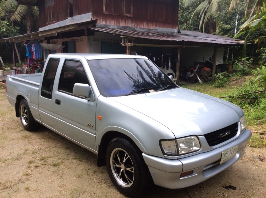 ISUZU DRAGON SLX 2500 ปี2000