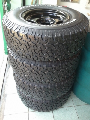 Max + BF All USA. 265/75/16 ปลายปี11สวยๆ 1ชุด