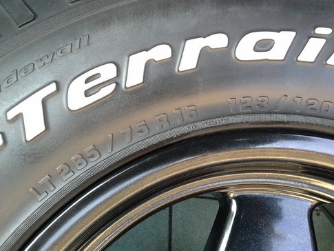 Max + BF All USA. 265/75/16 ปลายปี11สวยๆ 1ชุด