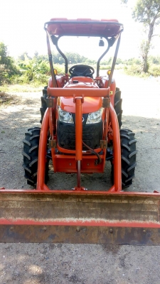 ขายรถไถคูโบต้า  KUBOTA   L 3608SP พร้อมชุดใบมีดดันหน้าคานบน