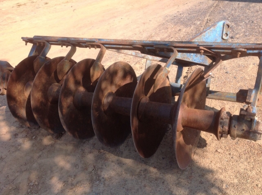 แทรกเตอร์ฟอร์ด 6600 เครื่องเกียร์เฟืองท้ายดี มีผานดันหน้าและผานหลัง7ใบ