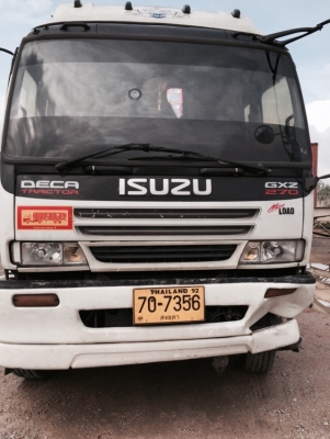 ขายรถหัวลาก อึซูซุ 270แรงม้า พร้อมหาง 3 เพลาพื้นเรียบ