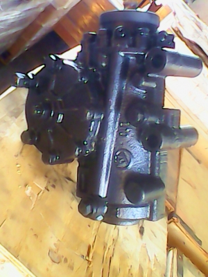 ขายกระปุกพวงมาลัย  NISSAN  UD โทร 0906208746  0920976322 ราคา 14000 บาท