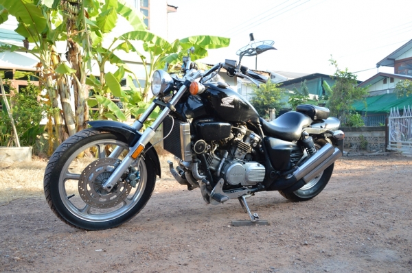 Honda Magna 750 V45 ทะเบียนแท้ -RC28-