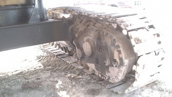 ขายKOMAtSU PC200-2 มีไลน์หัวเจาะ ช่วงล่างเต็ม รถพร้อมทำงาน