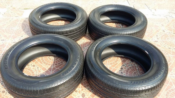 ขายยาง 265/60/18 ปี 15