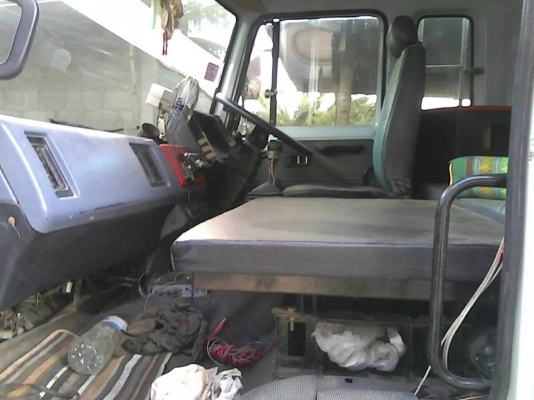 ขายดั้ม2เพลา ร็อกกี้240แรง พ.เพาเวอร์ เบรกทิฟฟี่ ภายในสวย แอร์เย็น สภาพพร้อมใช้งาน เอกสารพร้อมโอน สนใจโทร 090-8588220คุณนะ 093-3258446คุณบิว หรือเข้าดูสินค้าอื่นๆได้ที่ www.truck.in.th/498 หรือเพจFacebook ณรงค์ ซื้อขายรถมือสอง (เว็บไซต์ส่วนตัว) หรือFacebo