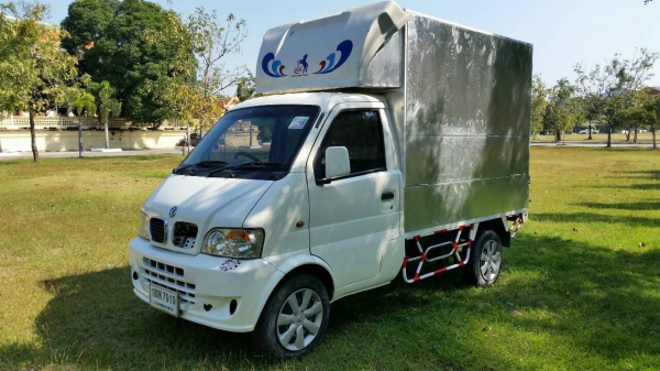 ขายรถทำมาหากิน  DFM สีขาวปี 2015 พร้อมตู้ขายของพร้อมใช้