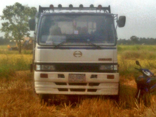 ขายเทรลเลอร์2เพลา FM3H เครื่อง195แรง พ.เพาเวอร์ เบรกทิฟฟี่ ภายในสวย สภาพพร้อมใช้งาน เอกสารพร้อมโอน สนใจโทร 090-8588220คุณนะ 093-3258446คุณบิว หรือเข้าดูสินค้าอื่นๆได้ที่ www.truck.in.th/498 หรือเพจFacebook ณรงค์ ซื้อขายรถมือสอง (เว็บไซต์ส่วนตัว) หรือFaceb