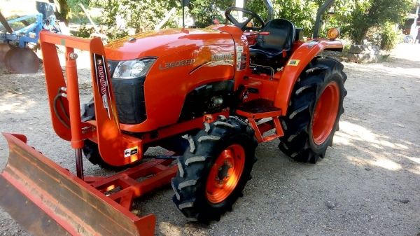 ขายรถไถคูโบต้า  KUBOTA   L 3608SP พร้อมชุดใบมีดดันหน้าคานล่าง