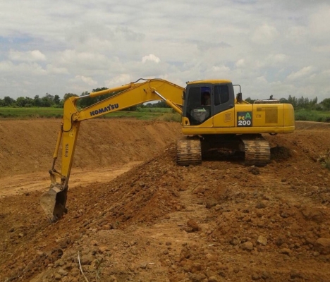 PC200-7 พร้อมใช้งาน