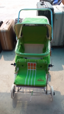 ขายรถเข็นเด็กของใหม่