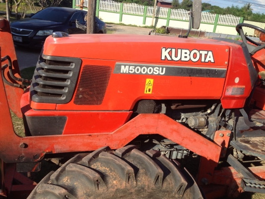 ขายรถไถ KUBOTA M5000 เครื่องดี สภาพสวยเดิมๆ ( ราคา 345,000 บาท ) (มีภาพวีดีโอ) พร้อมอุปกรณ์ 3 รายการ