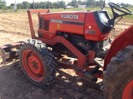 ขายรถไถ KUBOTA M5000 เครื่องดี สภาพสวยเดิมๆ ( ราคา 345,000 บาท ) (มีภาพวีดีโอ) พร้อมอุปกรณ์ 3 รายการ