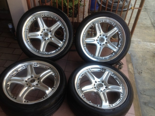 ล้อแท้ VORK GTC 18หน้า8หลัง9อ๊อฟ43หลัง44 5รู114สีเดิมญี่ปุ่นสภาพตามรูป