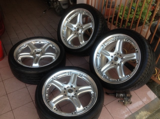 ล้อแท้ VORK GTC 18หน้า8หลัง9อ๊อฟ43หลัง44 5รู114สีเดิมญี่ปุ่นสภาพตามรูป