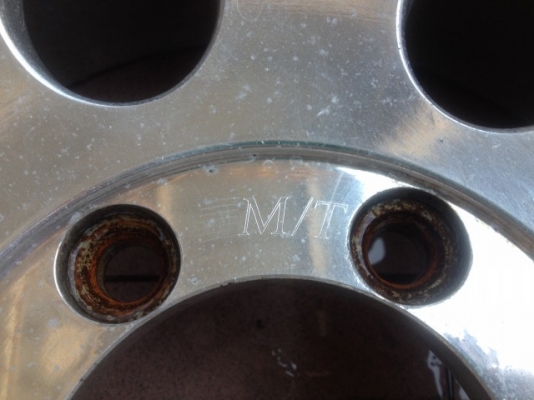 ล้อเเท้ MICKEY THOMPSON 15หน้า8หลัง10อ๊อฟตามรูปครับลึกๆล้นๆเดิมญี่ปุ่นครับ