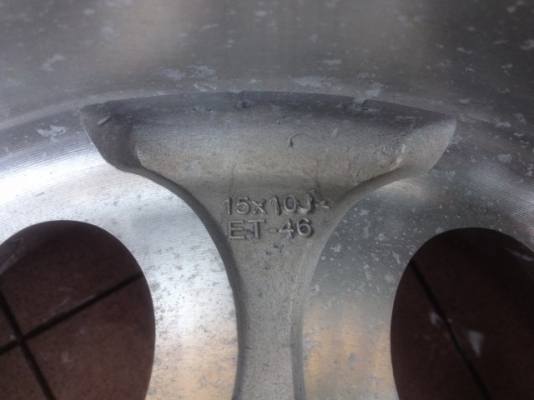 ล้อเเท้ MICKEY THOMPSON 15หน้า8หลัง10อ๊อฟตามรูปครับลึกๆล้นๆเดิมญี่ปุ่นครับ