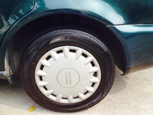 ขายออดี้ A4 ปี 96 เกียร์ออโต้ ตัวท้อป พร้อมใช้ ถูกกว่ามอเตอร์ไซค์ ขาย 49,000 บาท ติดต่อคุณเอ๋ 092-6356419