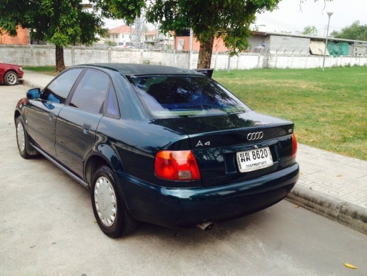 ขายออดี้ A4 ปี 96 เกียร์ออโต้ ตัวท้อป พร้อมใช้ ถูกกว่ามอเตอร์ไซค์ ขาย 49,000 บาท ติดต่อคุณเอ๋ 092-6356419