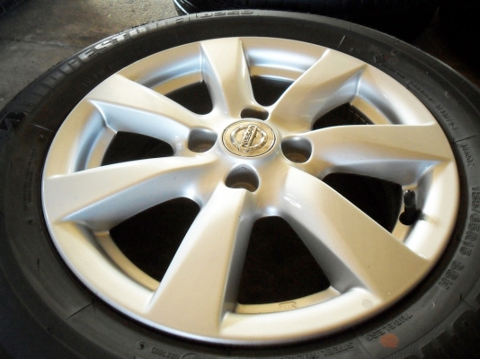 แม็กขอบ15แท้ 4รู100ใหม่กริ๊บ+ยางบริดสโตน185-65-R15ลงพื้นปี14 (4ล้อ7,500) แม็กขอบ15แท้ 4รู100ใหม่กริ๊บ+ยางบริดสโตน185-65-R15ลงพื้นปี14 (4ล้อ7,500)