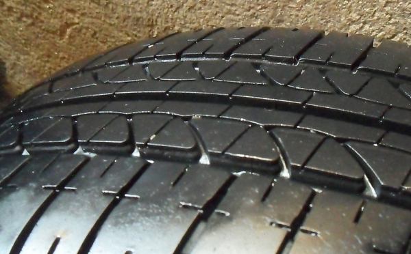 แม็กขอบ15แท้ 4รู100ใหม่กริ๊บ+ยางบริดสโตน185-65-R15ลงพื้นปี14 (4ล้อ7,500) แม็กขอบ15แท้ 4รู100ใหม่กริ๊บ+ยางบริดสโตน185-65-R15ลงพื้นปี14 (4ล้อ7,500)