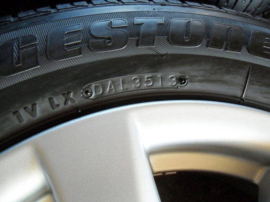 แม็กขอบ15แท้ 4รู100ใหม่กริ๊บ+ยางบริดสโตน185-65-R15ลงพื้นปี14 (4ล้อ7,500) แม็กขอบ15แท้ 4รู100ใหม่กริ๊บ+ยางบริดสโตน185-65-R15ลงพื้นปี14 (4ล้อ7,500)