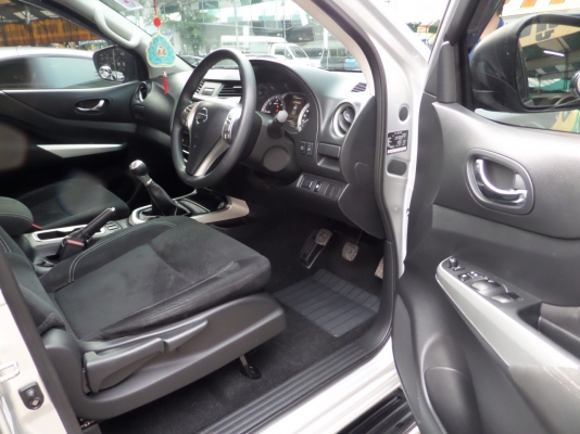 NISSAN NP300 NAVARA2.5 MT EL CALIBRE ปี2015 โทร 098-919-0159 ดาว ออโต้เบสท์ NISSAN NP300 NAVARA2.5 MT EL CALIBRE ปี2015 โทร 098-919-0159 ดาว ออโต้เบสท์