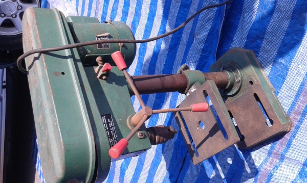 แท่นสว่าน