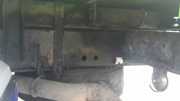 ขายด่วนรถล่องเพลาเดียว 230แรง ปี50 เดิมๆรถสวยพร้อมใช้ ขายด่วนรถล่องเพลาเดียว 230แรง ปี50 เดิมๆรถสวยพร้อมใช้