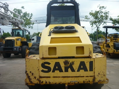 รถบด 10 ตัน Sakai SV510TF  (2 เปลือก) ล้อเรียบหุ้มหนาม สภาพเยี่ยม ชม.ต่ำ รถนอกแท้ๆ  ยังไม่ผ่านการใช้งานในไทย 100\%