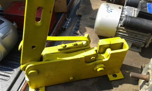 ตัวตัดเหล็กงานเก่าฟันสวย