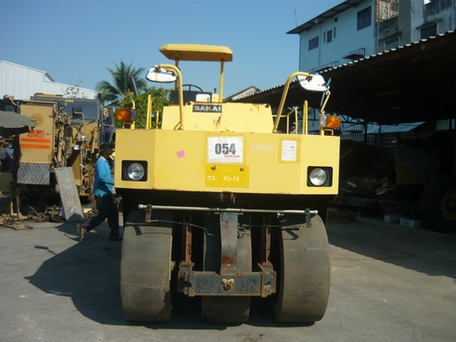 รถบด 7 ล้อยาง Sakai T2 รถเก่านอก สภาพเดิมๆ พร้อมใช้งาน เพิ่งเหยียบถึงไทย