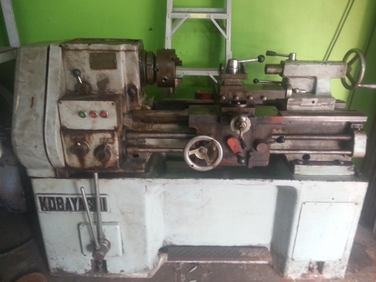 เครื่องกลึงjapan 4ฟุตครึ่งสวยๆสองเพลามีเบลค