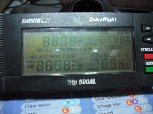 หน้าจอตัวบันทึกการขับรถ หน้าจอตัวบันทึกการขับรถ