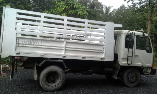 รถบรรทุก 6 ล้อดัมพ์ MITSUBISHI FUSO 150 แรงม้า  กระบะยาว 4 เมตร