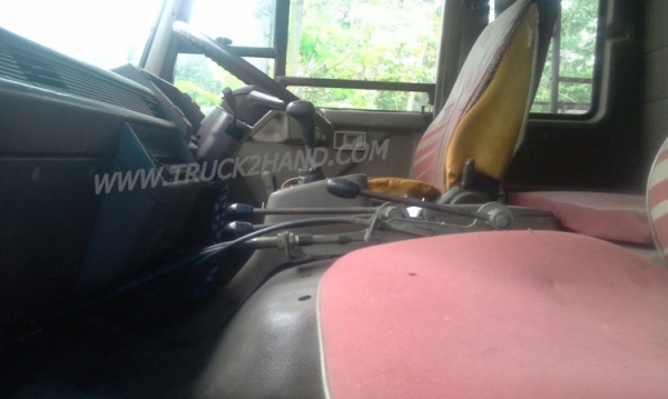 รถบรรทุก 6 ล้อดัมพ์ MITSUBISHI FUSO 150 แรงม้า  กระบะยาว 4 เมตร