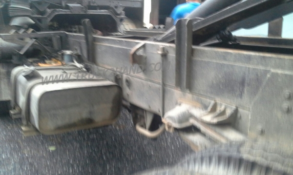 รถบรรทุก 6 ล้อดัมพ์ MITSUBISHI FUSO 150 แรงม้า  กระบะยาว 4 เมตร