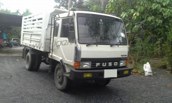 รถบรรทุก 6 ล้อดัมพ์ MITSUBISHI FUSO 150 แรงม้า  กระบะยาว 4 เมตร