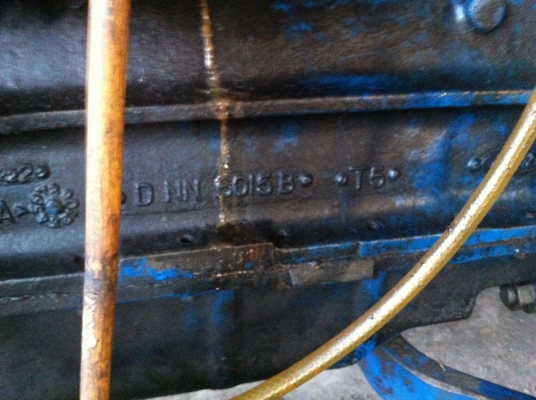 Ford 6600 D2NN ไม่มีอุปกรณ์ Ford 6600 D2NN ไม่มีอุปกรณ์