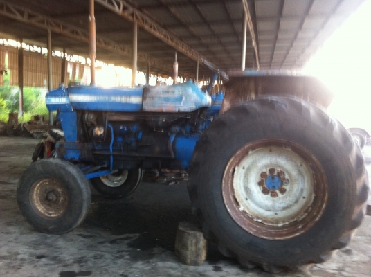 Ford 6600 D2NN ไม่มีอุปกรณ์