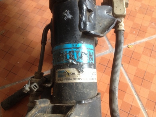 ปรับเกลียว BILSTEIN ติดดุมนิสสันมาจากญี่ปุ่นไม่ทราบรุ่นทั้งหมดตามรูปครับ ปรับเกลียว BILSTEIN ติดดุมนิสสันมาจากญี่ปุ่นไม่ทราบรุ่นทั้งหมดตามรูปครับ