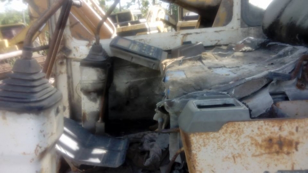 **339,000 บ.ต่อรอง/// แบคโฮ KOMATSU PC200-5 ไฟตัด ตัวเดินจีบ คอนโทรลยาว ปั้มเดิม เครื่อง NISSAN FE6-Turbo สัญญาซื้อขาย **ขาย KOMATSU PC200-5 ตัวเดินจีบ แบคโฮ รุ่นยอดนิยม ราคาถูกๆ HYD.EXCAVATOR KOMATSU PC200-5 (ซีเรียล) S/N.66556 ไฟฟ้าตัด คอนโทรลยาว ตัวเดิ **339,000 บ.ต่อรอง/// แบคโฮ KOMATSU PC200-5 ไฟตัด ตัวเดินจีบ คอนโทรลยาว ปั้มเดิม เครื่อง NISSAN FE6-Turbo สัญญาซื้อขาย **ขาย KOMATSU PC200-5 ตัวเดินจีบ แบคโฮ รุ่นยอดนิยม ราคาถูกๆ HYD.EXCAVATOR KOMATSU PC200-5 (ซีเรียล) S/N.66556 ไฟฟ้าตัด คอนโทรลยาว ตัวเดิ