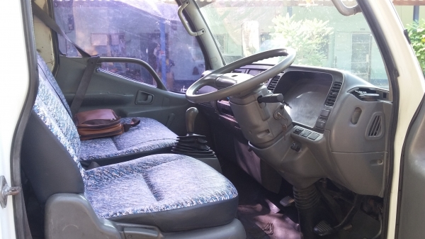 ขาย 4 ล้อป้ายเล็กไม่ติดเวลา เครื่องดีเซล รถห้างแท้ แหนบหน้า-หลัง สวยๆขับสบายแอร์หนาว ขาย 4 ล้อป้ายเล็กไม่ติดเวลา เครื่องดีเซล รถห้างแท้ แหนบหน้า-หลัง สวยๆขับสบายแอร์หนาว