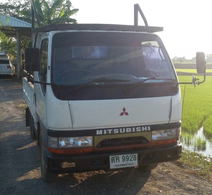 ขาย 4 ล้อป้ายเล็กไม่ติดเวลา เครื่องดีเซล รถห้างแท้ แหนบหน้า-หลัง สวยๆขับสบายแอร์หนาว ขาย 4 ล้อป้ายเล็กไม่ติดเวลา เครื่องดีเซล รถห้างแท้ แหนบหน้า-หลัง สวยๆขับสบายแอร์หนาว