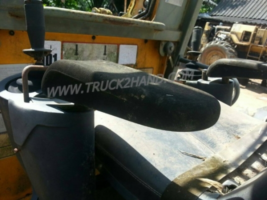 รถตักหน้าขุดหลัง ยี่ห้อ JCB -รุ่น TCX-30 รถตักหน้าขุดหลัง ยี่ห้อ JCB -รุ่น TCX-30