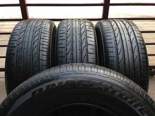 ยาง Bridgestone 265 60 18 ดอกเต็ม ไม่มีปะ ใช้กันยาว ราคาไม่แพง
